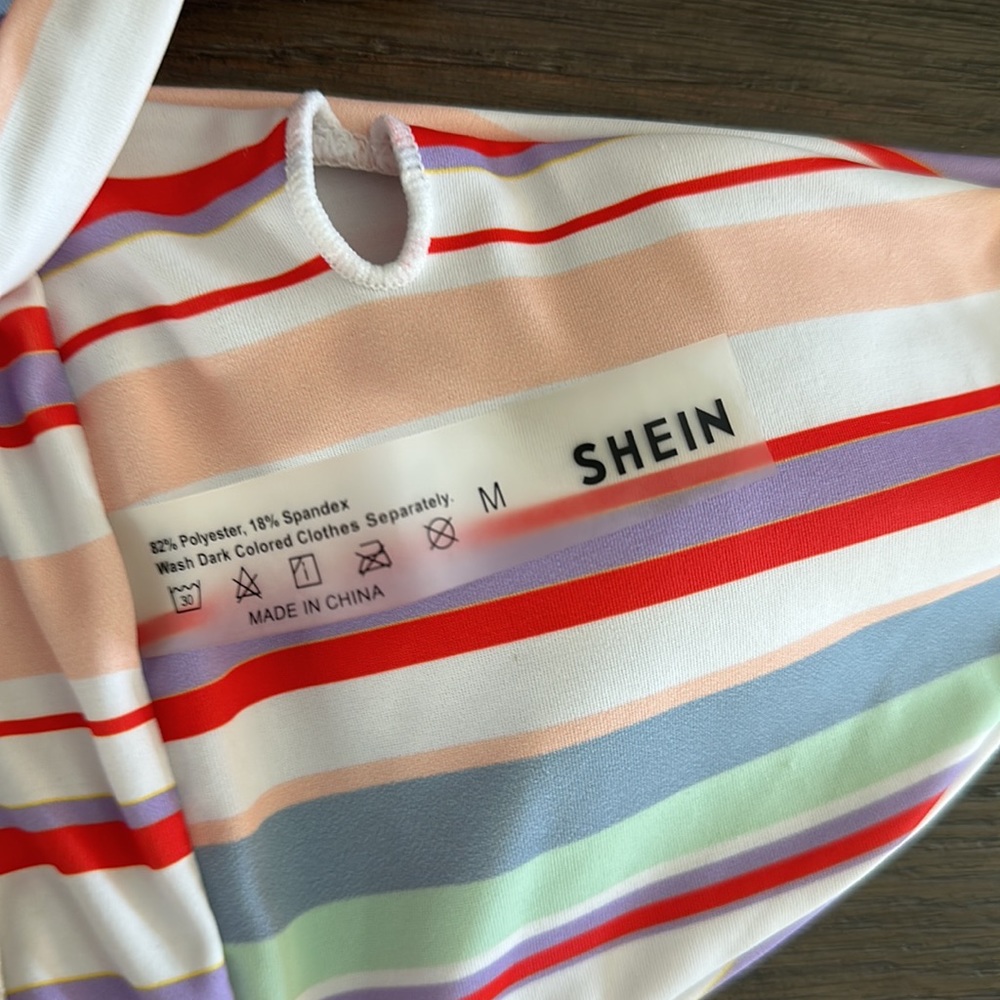 Colorful striped bikini - Picture 7 of 7